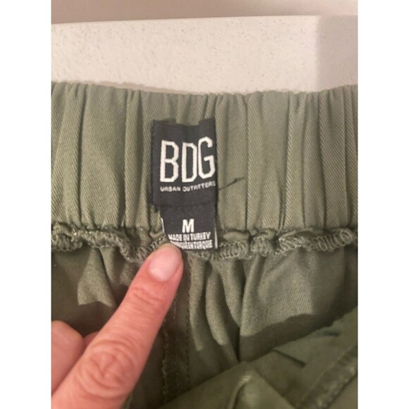 BDG Urban Outfitters Cargo Pants Women’s M NWT Moss Green Stretch Utility - Picture 3 of 9